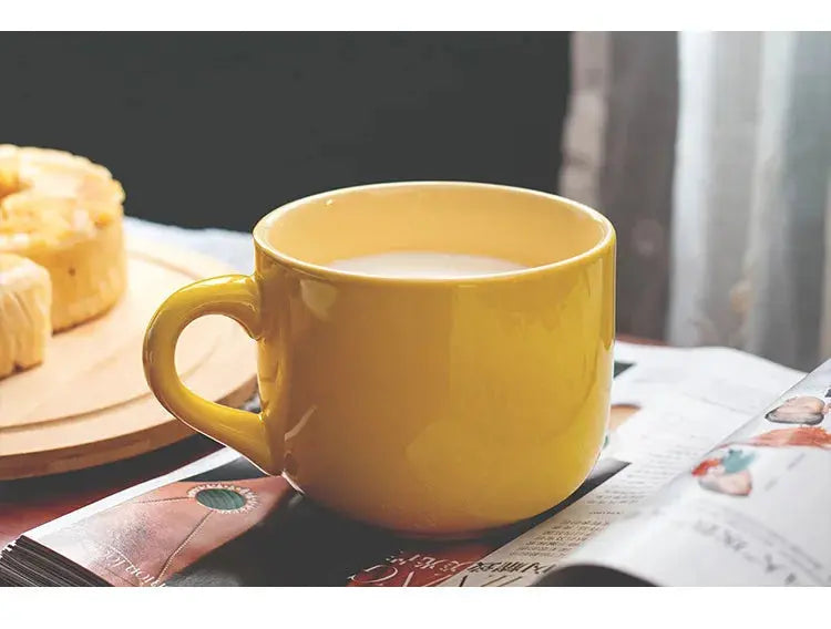 Caneca de Café de Cerâmica Amarela 680ML Casamarella