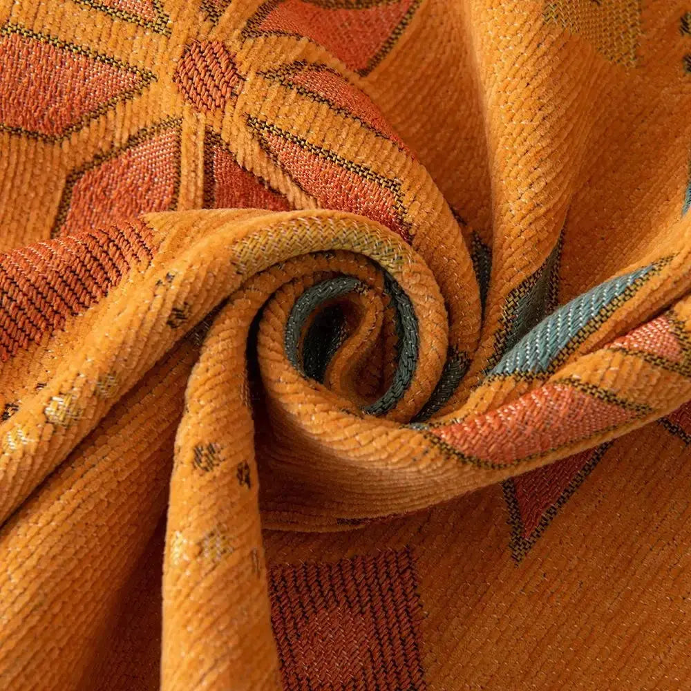 Capa de Sofá Decorativa Boho 100% Poliéster com Estampa Étnica e Franjas Casamarella