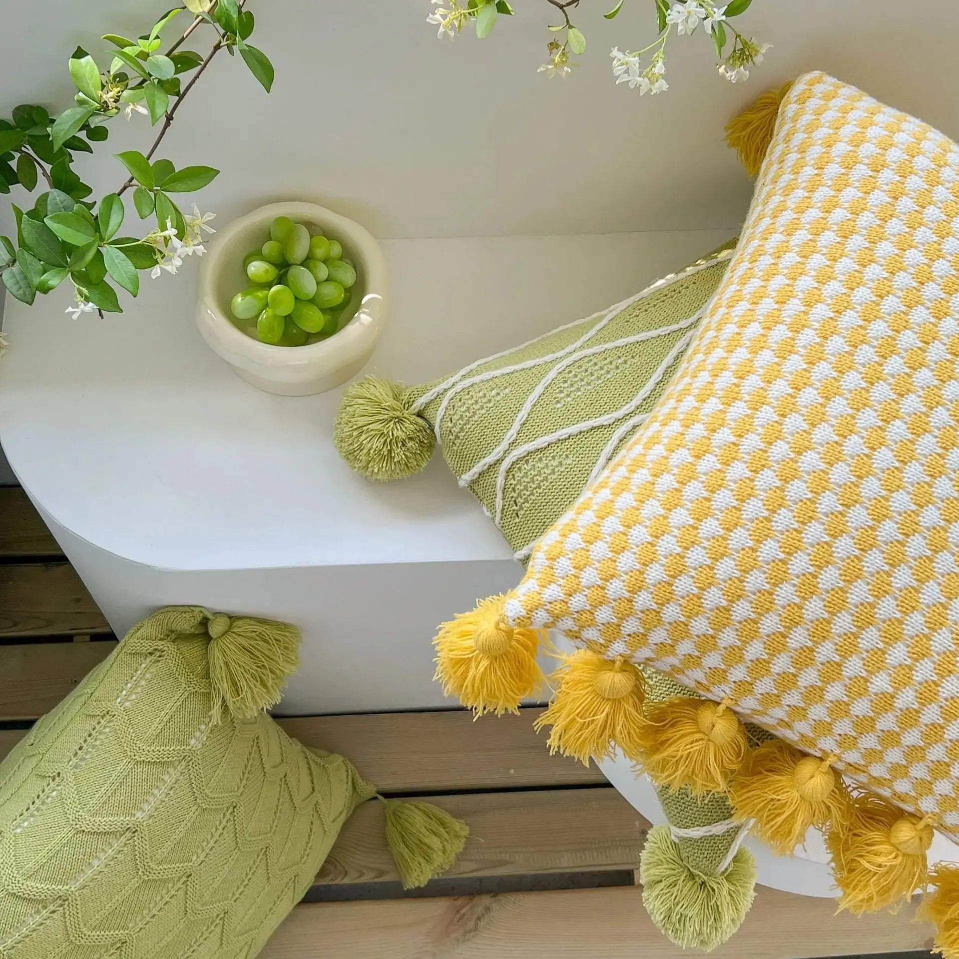 Capas de Almofadas com Tramas e Borlas - Estilo e Conforto Casamarella