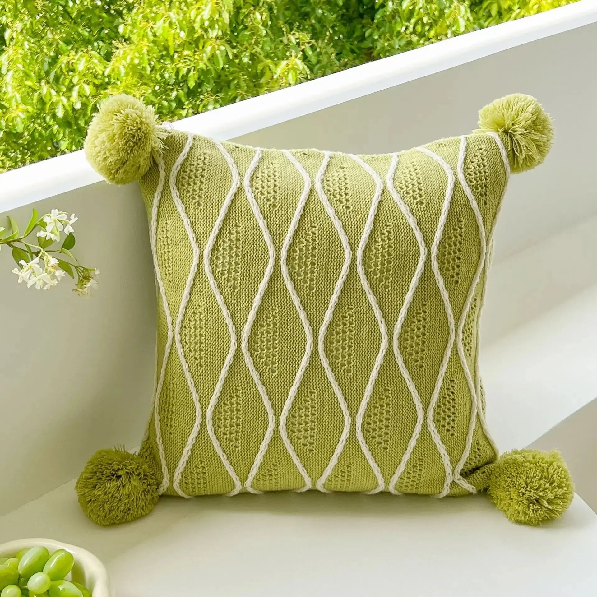 Capas de Almofadas com Tramas e Borlas - Estilo e Conforto Casamarella