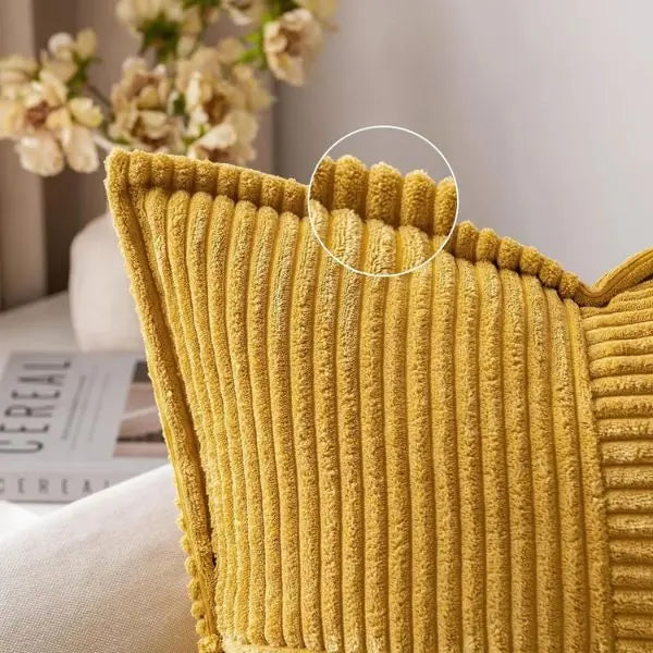 Fronha de Veludo Cotelê de 45x45cm para Decoração de Sofá Casamarella