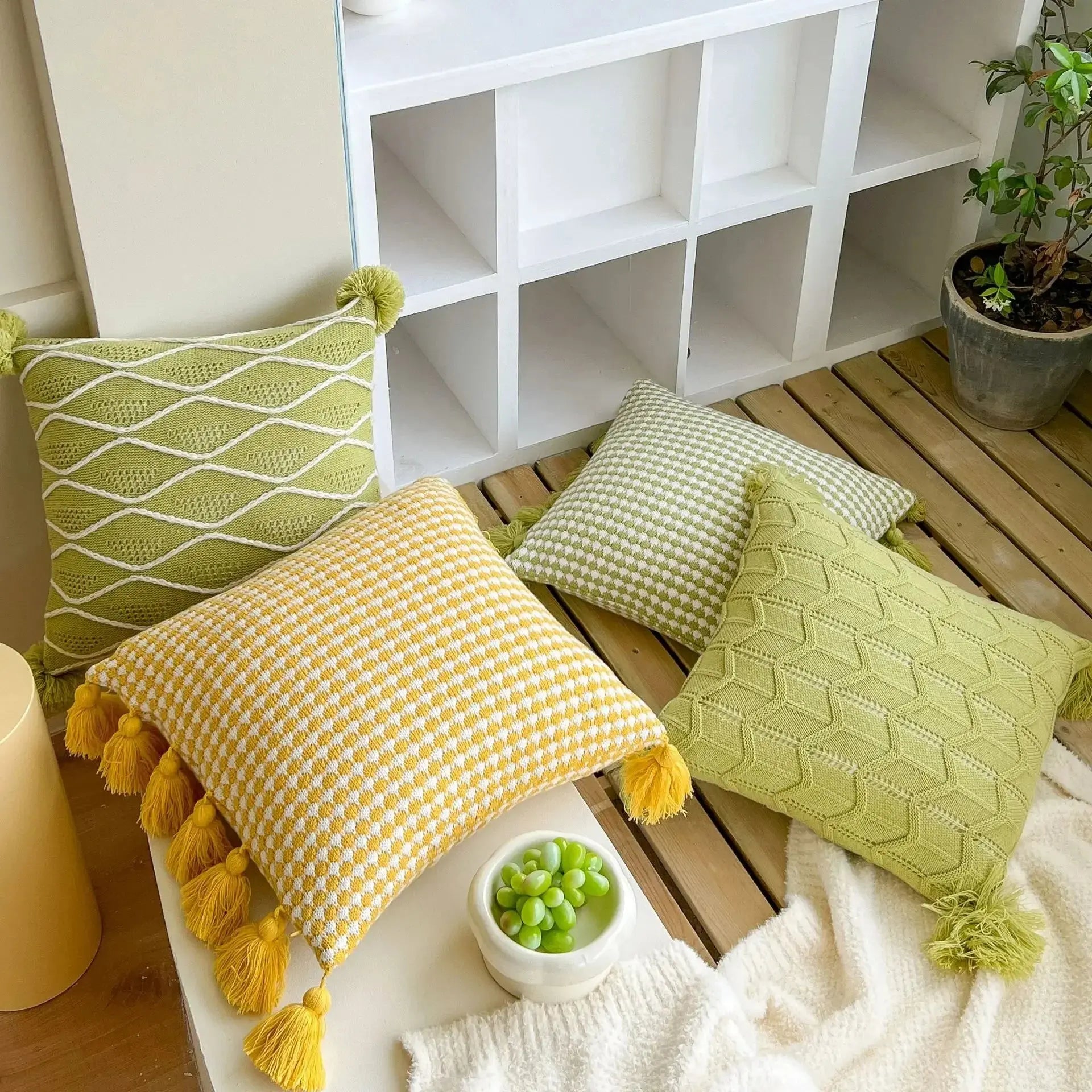 Capas de Almofadas com Tramas e Borlas - Estilo e Conforto Casamarella