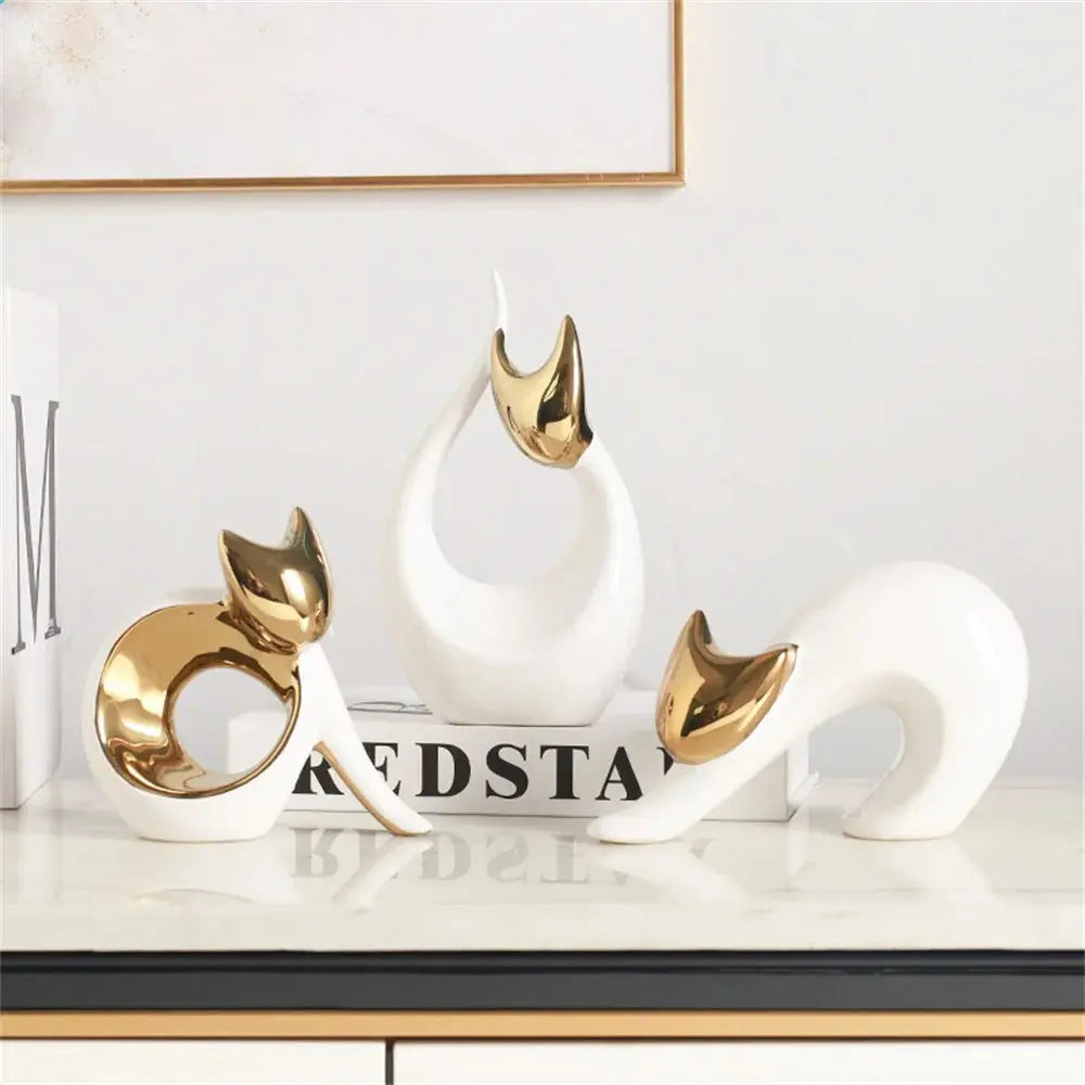 Estatuetas Decorativas Gatos Abstratos em Cerâmica Casamarella