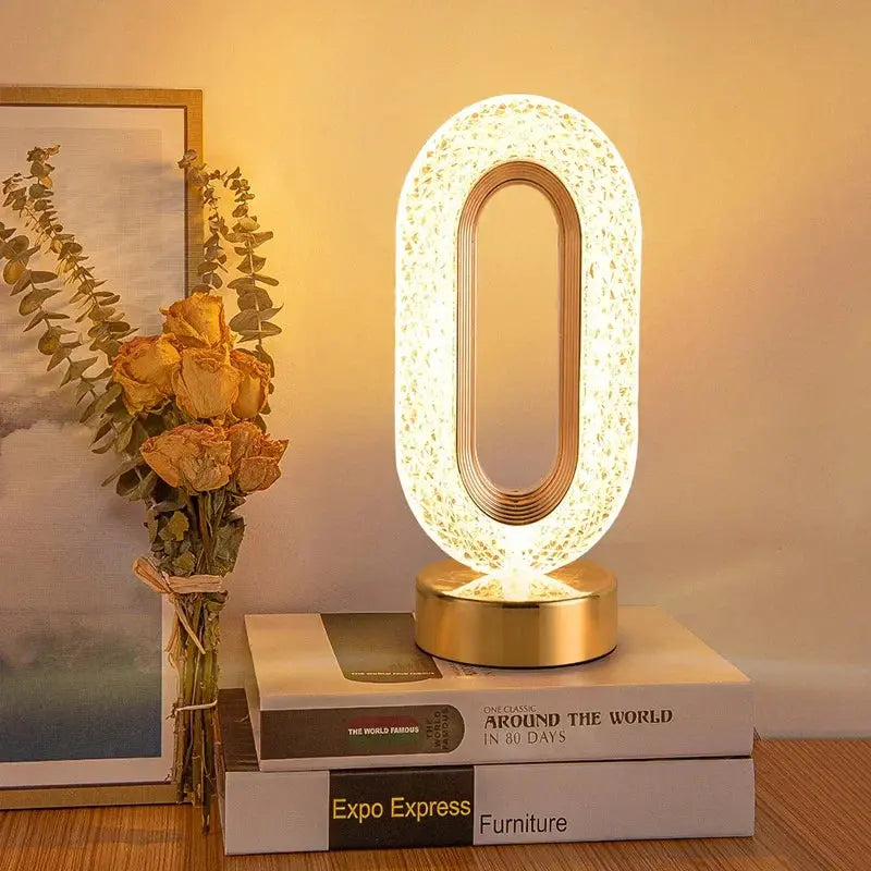 Luminária de Cabeceira LED Oval  de Cristal com 3 Cores Casamarella